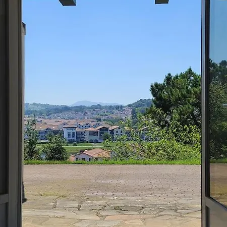 Socoa : Calme A 200m De La *